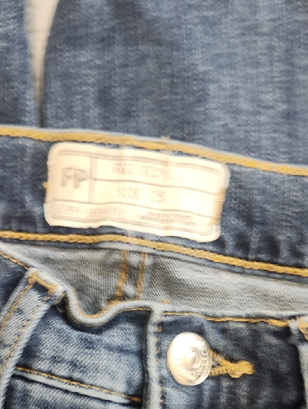 Free People High-Rise Medium Wash Denim Jeans Size 24/25 - Picture 7 of 7